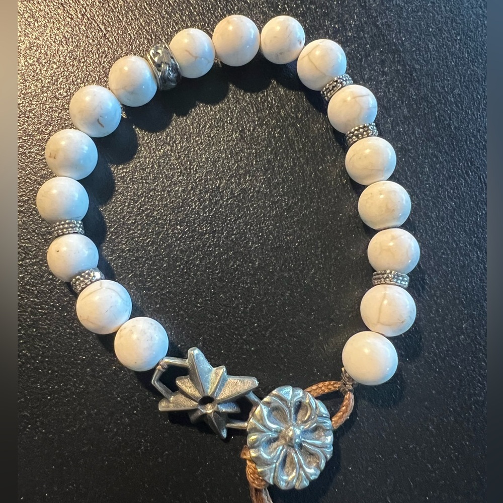 Artisan Howlite Bracelet with Floral Button Clasp